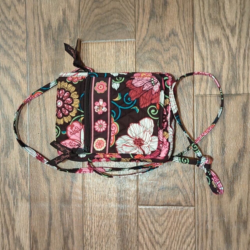 Vera Bradley crossbody purse